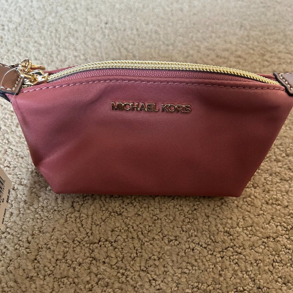Michael Kors xs travel pouch 'Rose' color